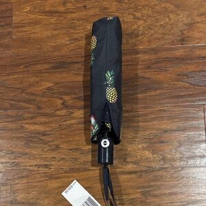 Vera Bradley Navy Blue Compact Umbrella with Yellow Pineapple Print